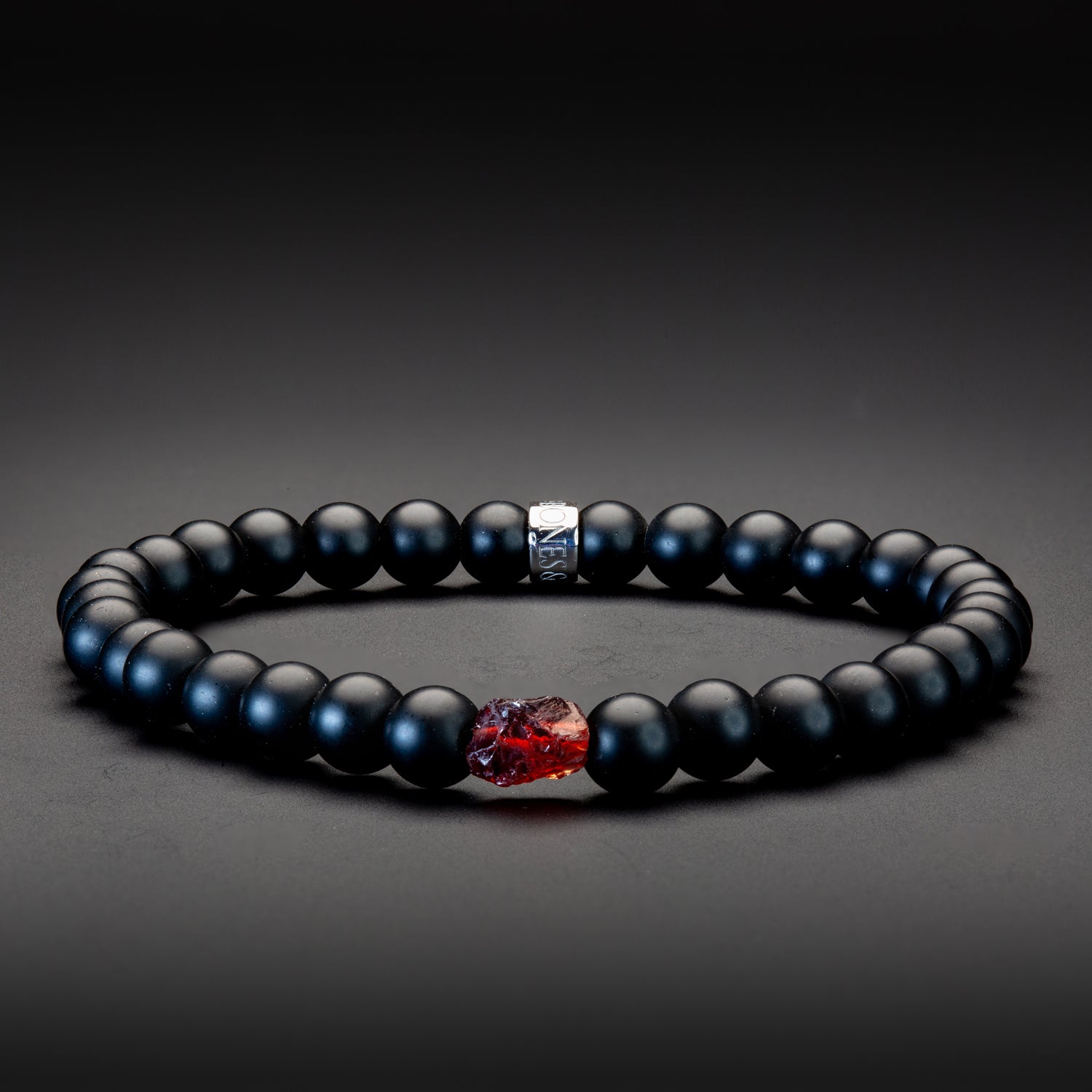 Granat und Black Onyx matt Armband 6mm- Januar Birthstone - BONES & BUDDHAS