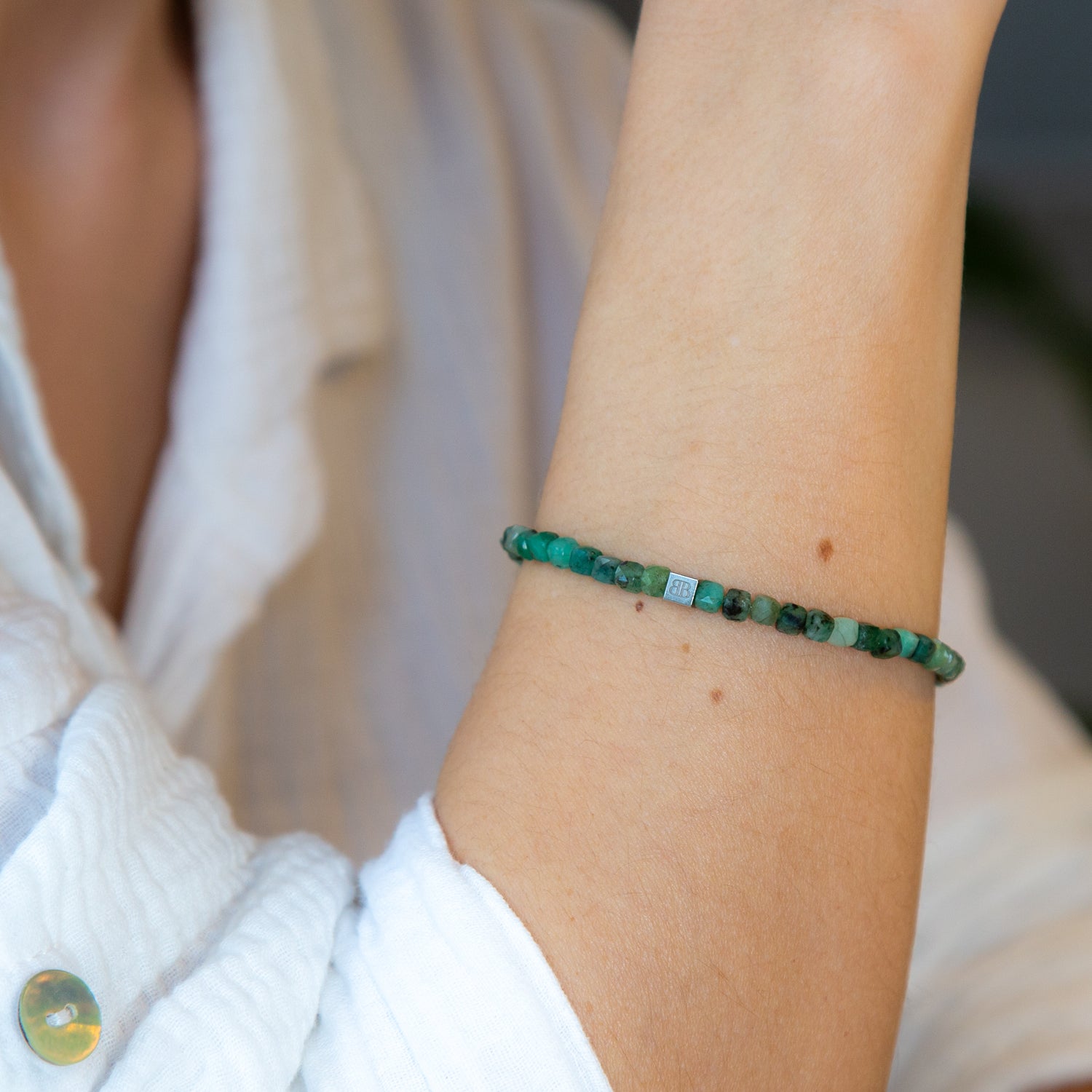 Smaragd Cube Armband facettiert 4 mm- Mai Geburtsstein - BONES & BUDDHAS