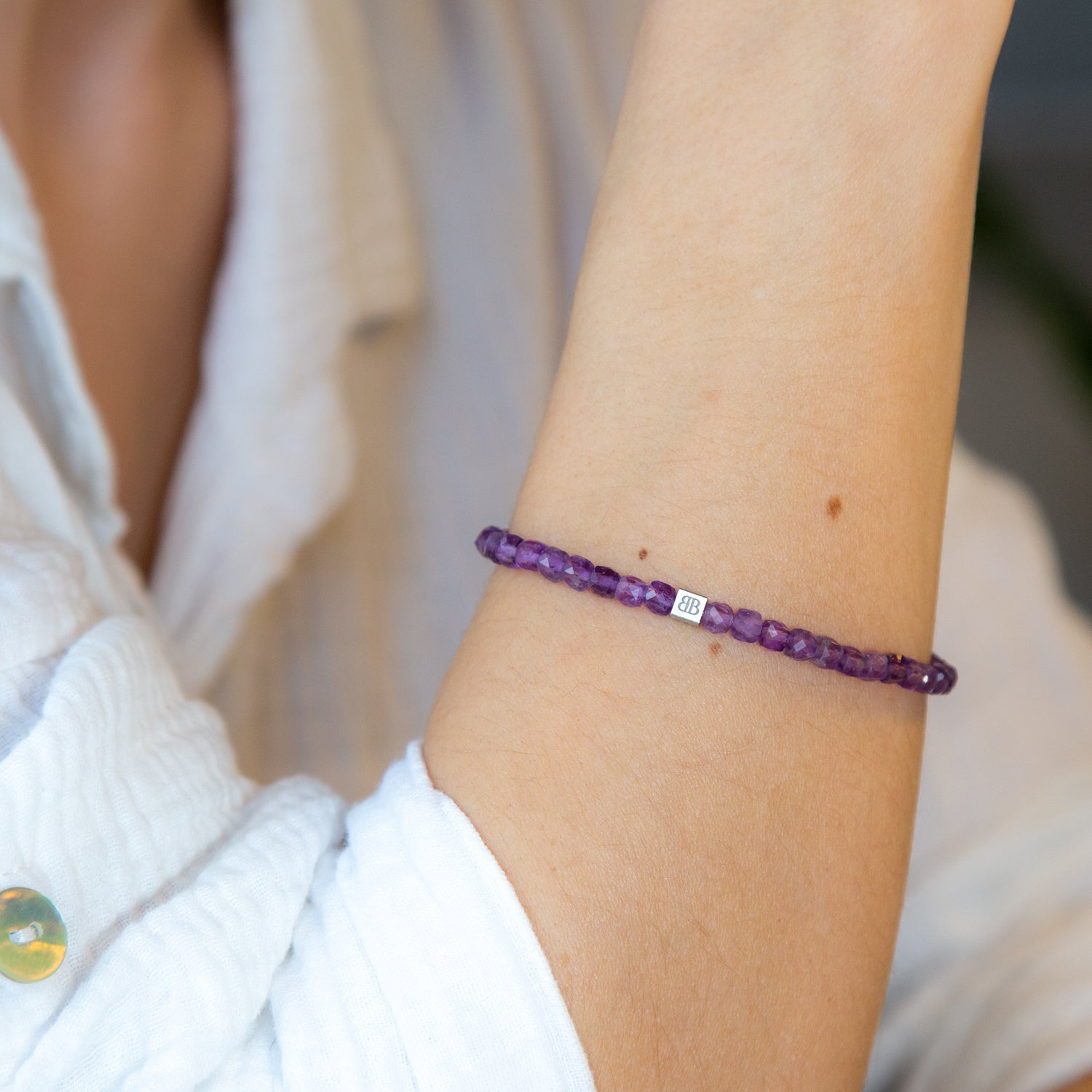 Amethyst Cube Armband facettiert 4 mm- Februar Geburtsstein - BONES & BUDDHAS