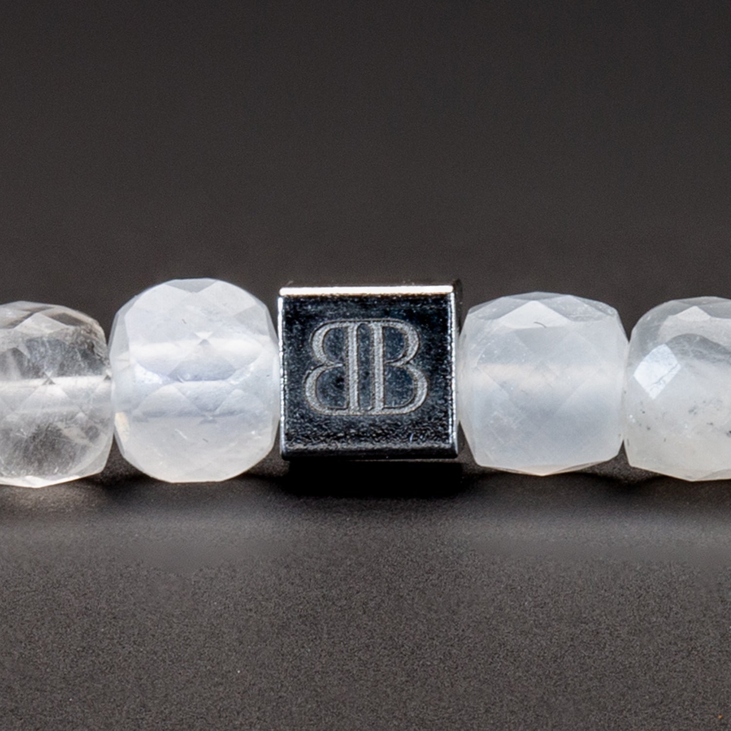 Moonstone Cube Armband facettiert 4 mm- Juni Geburtsstein - BONES & BUDDHAS